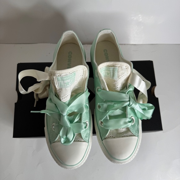 Chuck Taylor Converse Women Sz 7 Aloe Green Matte All Star Lift Platform shoe - Picture 8 of 10